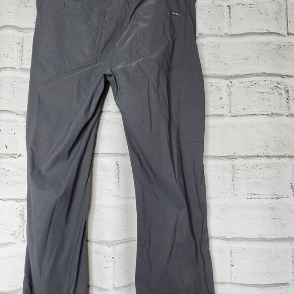 Eddie Bauer Mens Gray Flat Front Straight Leg Stretchy Tech Pants Size 32X30 - Picture 8 of 12